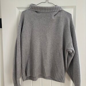 GAP Heather Gray Knit Sweater